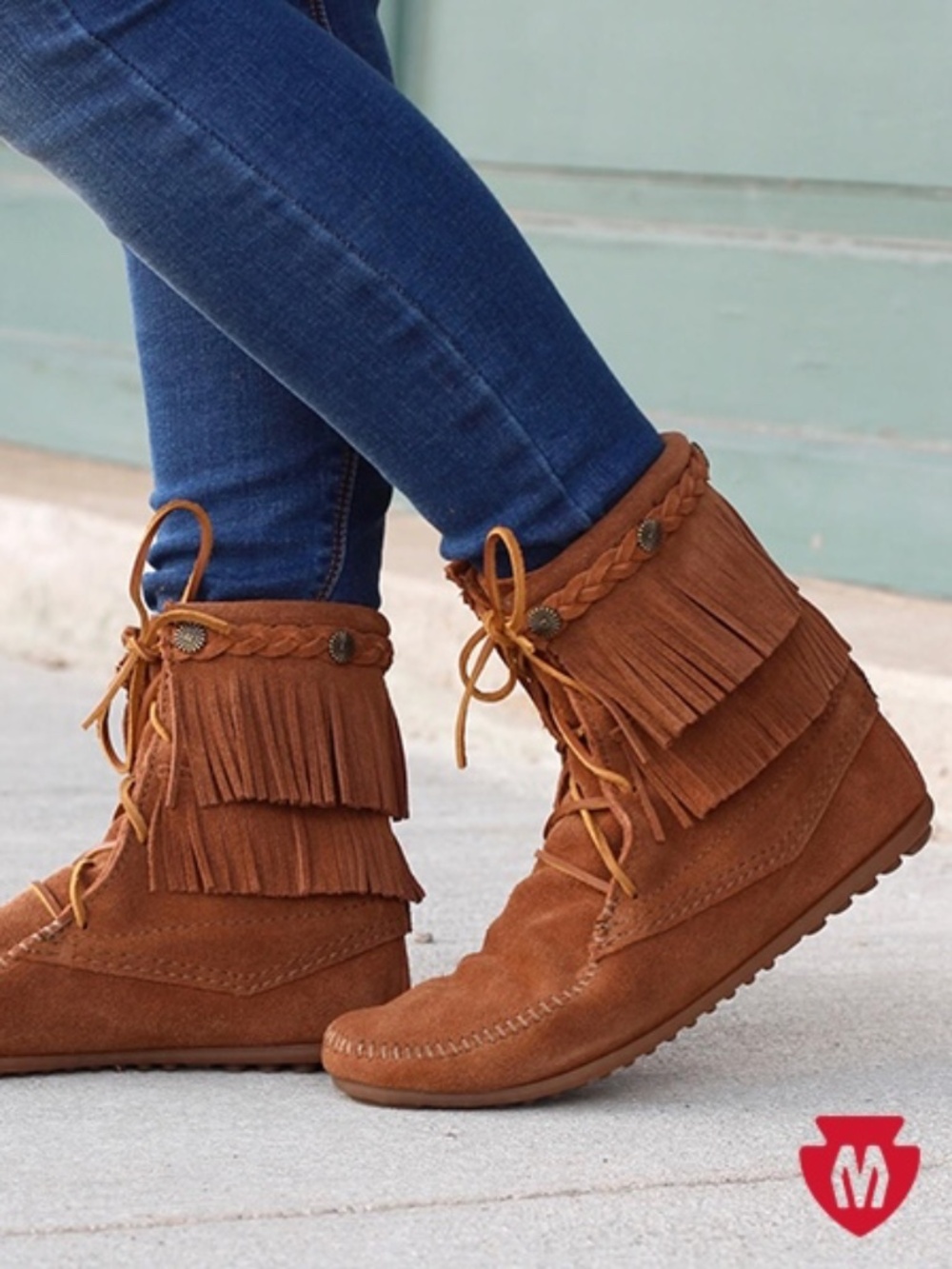 Minnetonka Women's 2-Layer Fringe Ankle Tramper Boot in Brown - Size 9